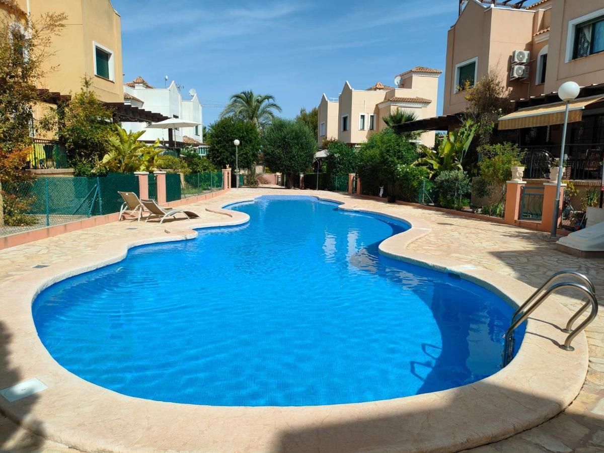 House Laguna Roja With Sun Terrace Torrevieja Exterior photo
